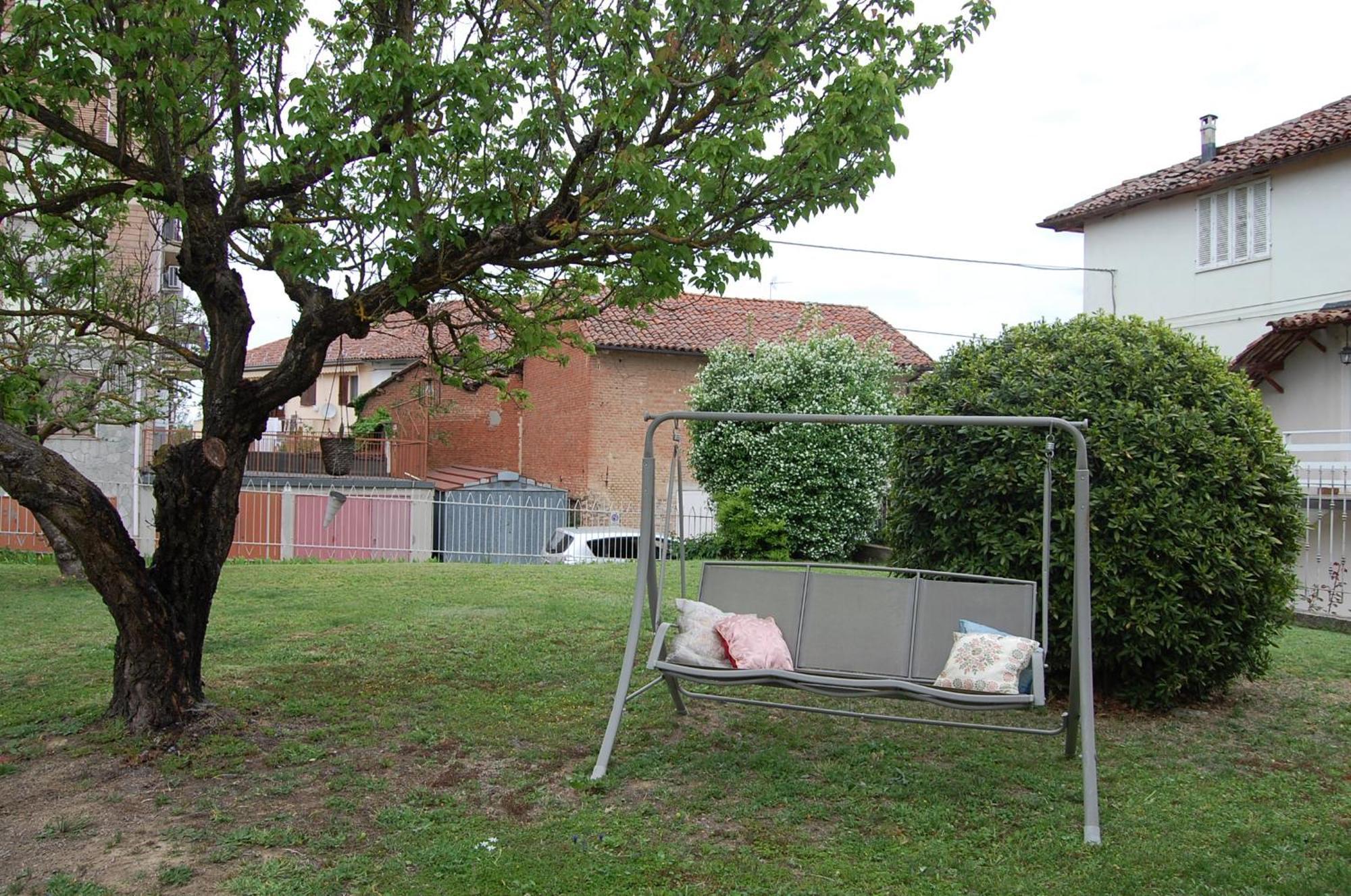 Monferrato Asti-Luminosa Villa Castell'Alfero Exterior photo